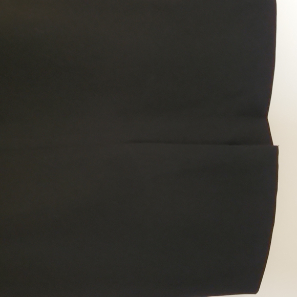 Black Madison & Max Suit, sz 2P - Picture 12 of 12